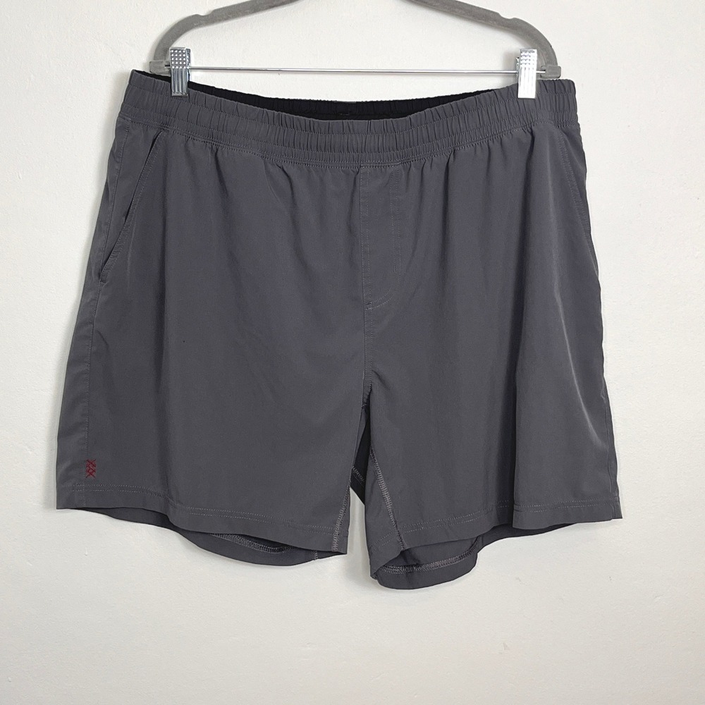 RHONE Mens Performance Athletic Shorts‎ XXL Gray Logo Unlined Pockets Zip Pocket